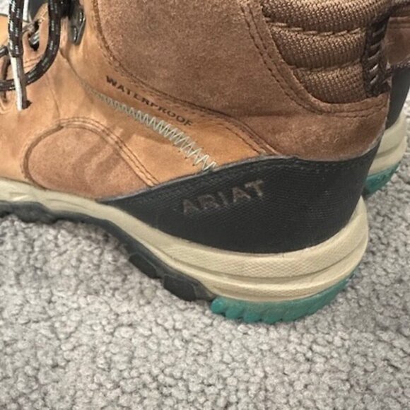 Ariat Skyline Mid Waterproof Boot in Distressed Brown Leather - Size 9.5 - EUC - Picture 5 of 10